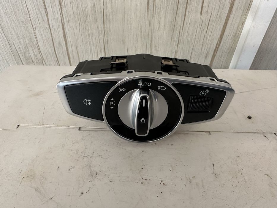 Ключ светлини за Мерцедес W205 C classe 2015-