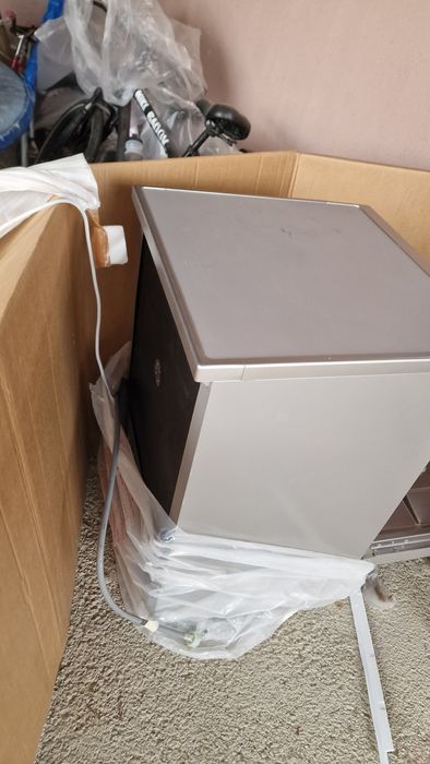 Свободно стояща съдомиална машина