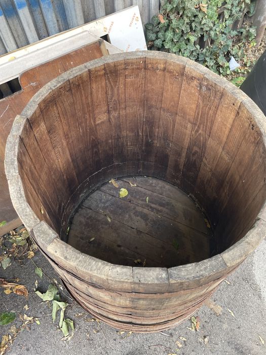 Стари автентични дървени каци за декорация/