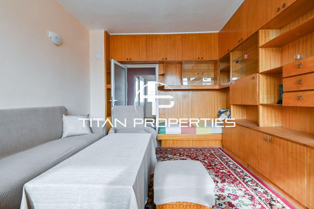 Дава се под наем Двустаен апартамент в София, Дружба 1 - 70 кв.м за 718.08 € - Снимка #2