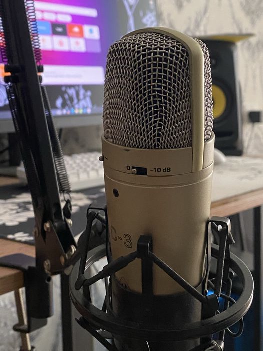 Микрофон Behringer C-3