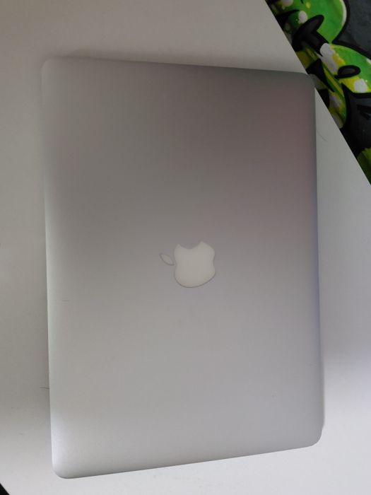 Macbook air 2012