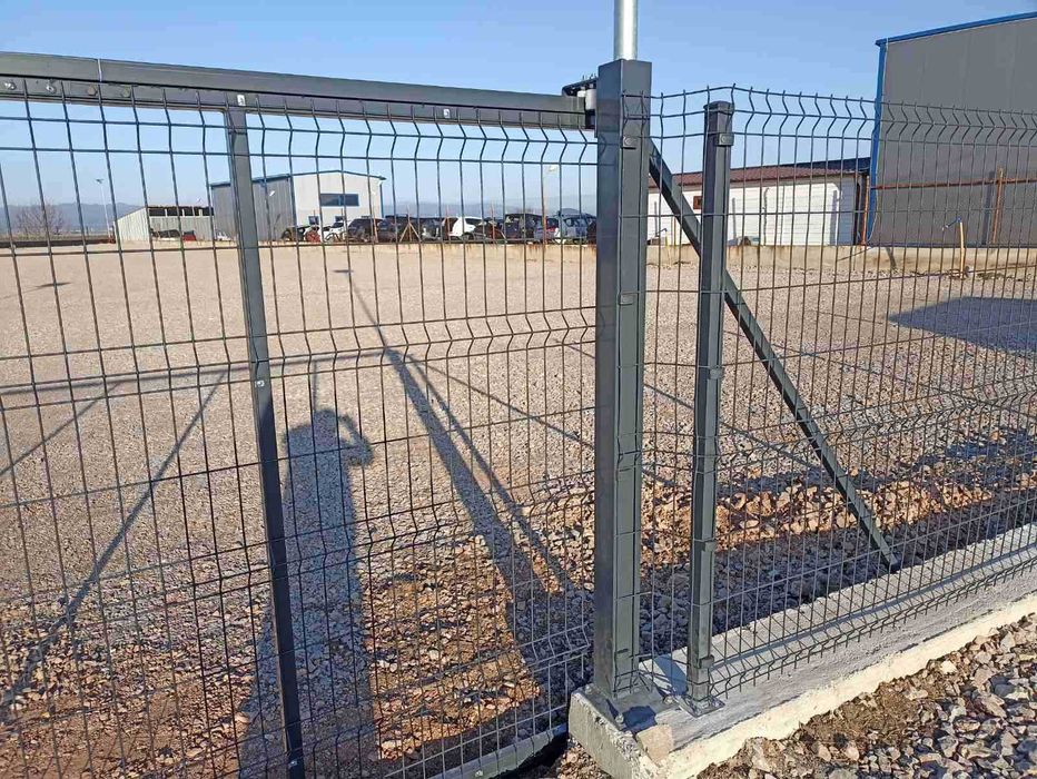 Портал конзолен-самоносещ