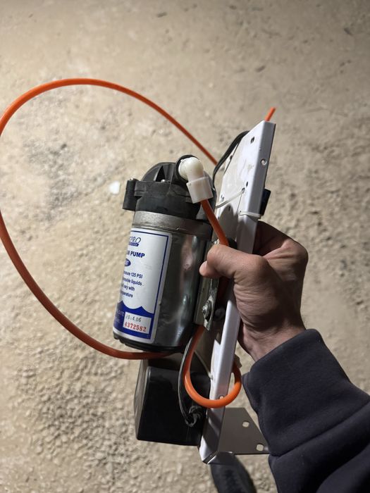 Продам насос для воды