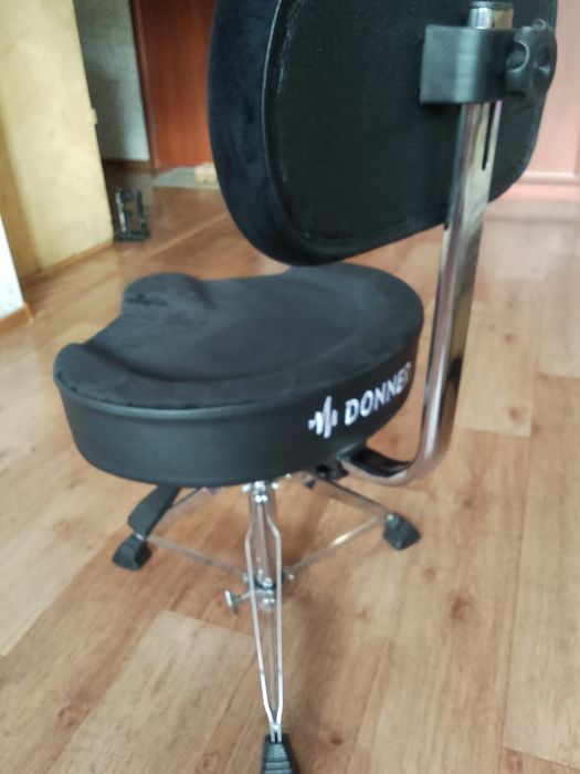 Стул для барабанщика