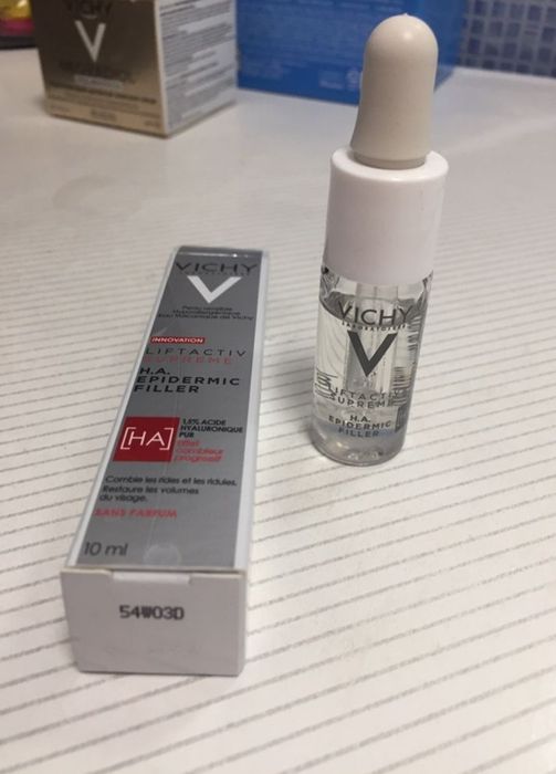 Сыворотка Vichy и массажёр гуаша