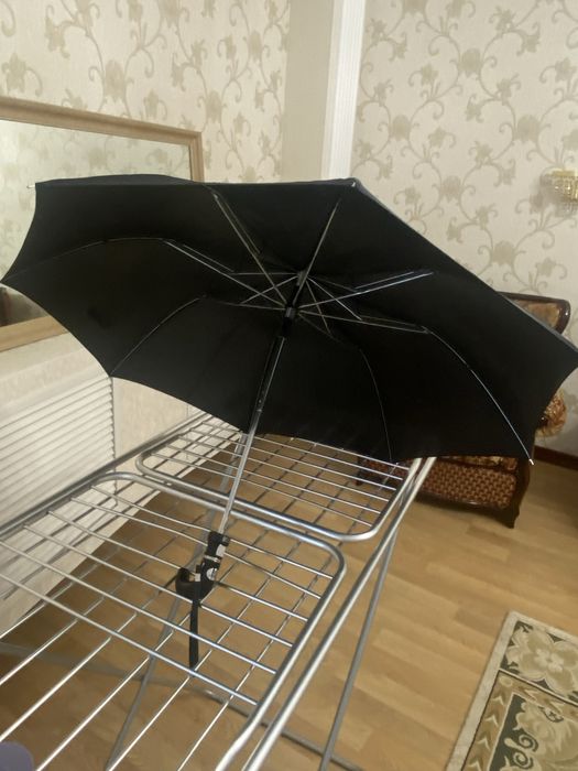 Продаются мужские зонтики