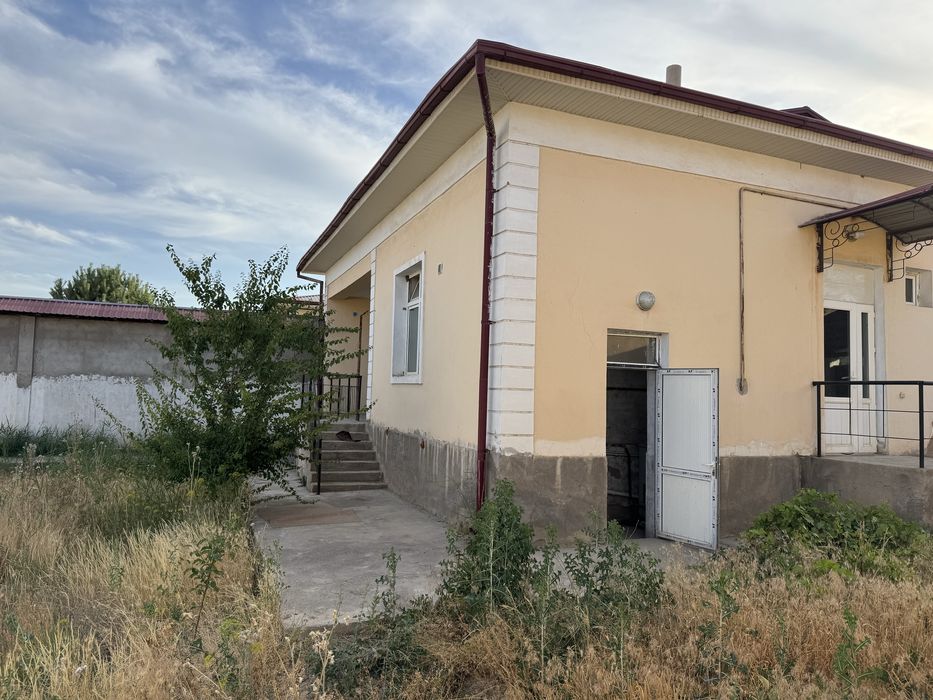 Намунали уй, 6 сотих, Янги Ўзбекистон боғидан 15 км. Чорвоғ томонга