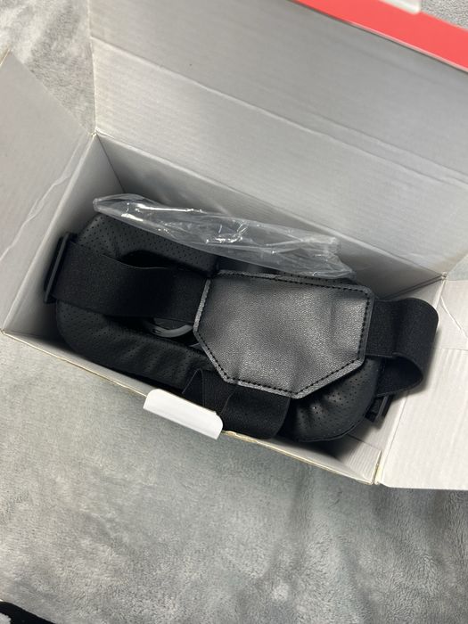 Ochelari vr noi sigilati