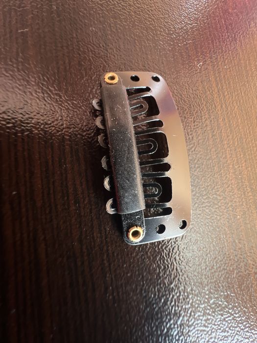 Клипси за коса в два цвята