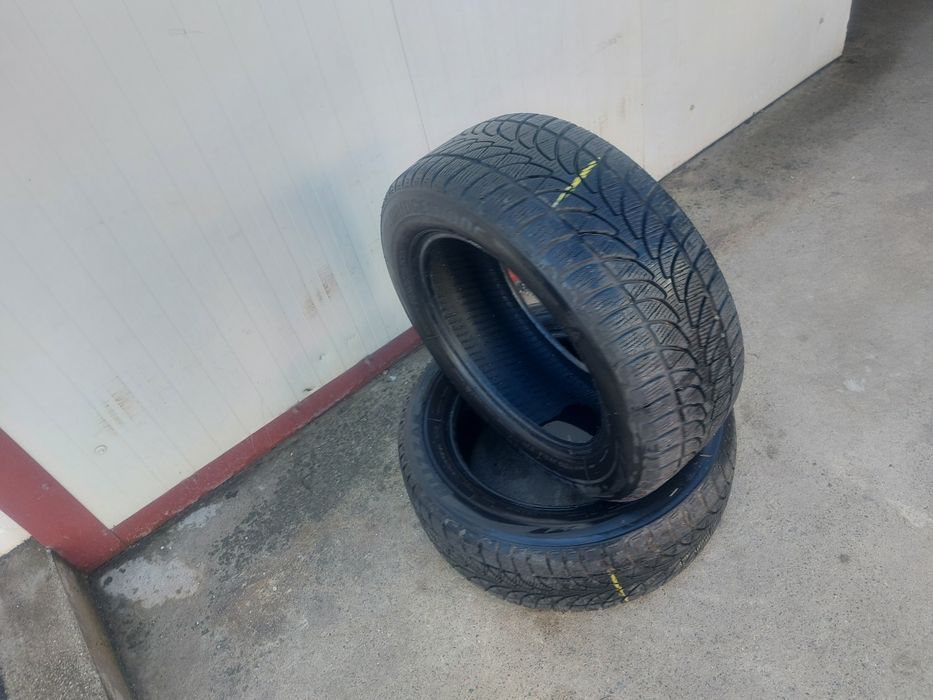 100 lei bucata! Doua anvelope M+S/IARNA 215 55 r16 Bridgestone