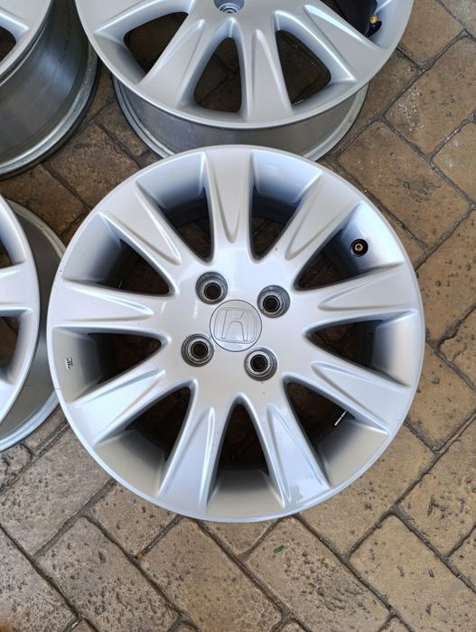Оригинални джанти за Хонда 4х100 15 цола Jazz,City,Fit