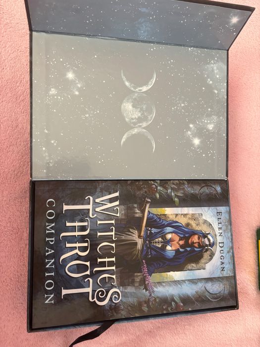 Таро карти - чисто нови тестета/колоди. Tarot cards