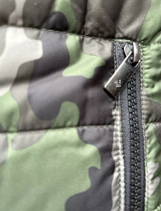 Vând vestă Columbia