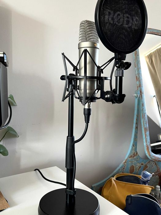 Стойка за микрофон K&M 23325