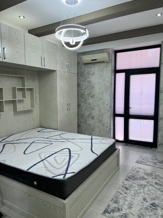 Sergili 3xonali Green houseda joylashgan
2-etaj yevro remont xamma nar