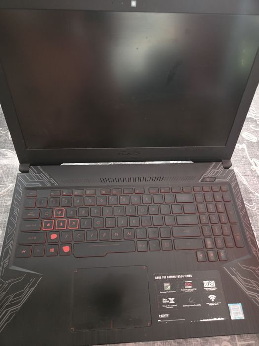 Laptop Asus Tuf Gaming FX504