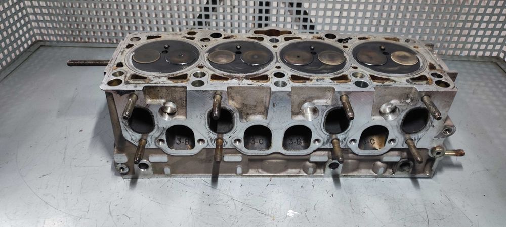 Chiuloasa chiulasa volkswagen cod motor AVF cod 038103373R