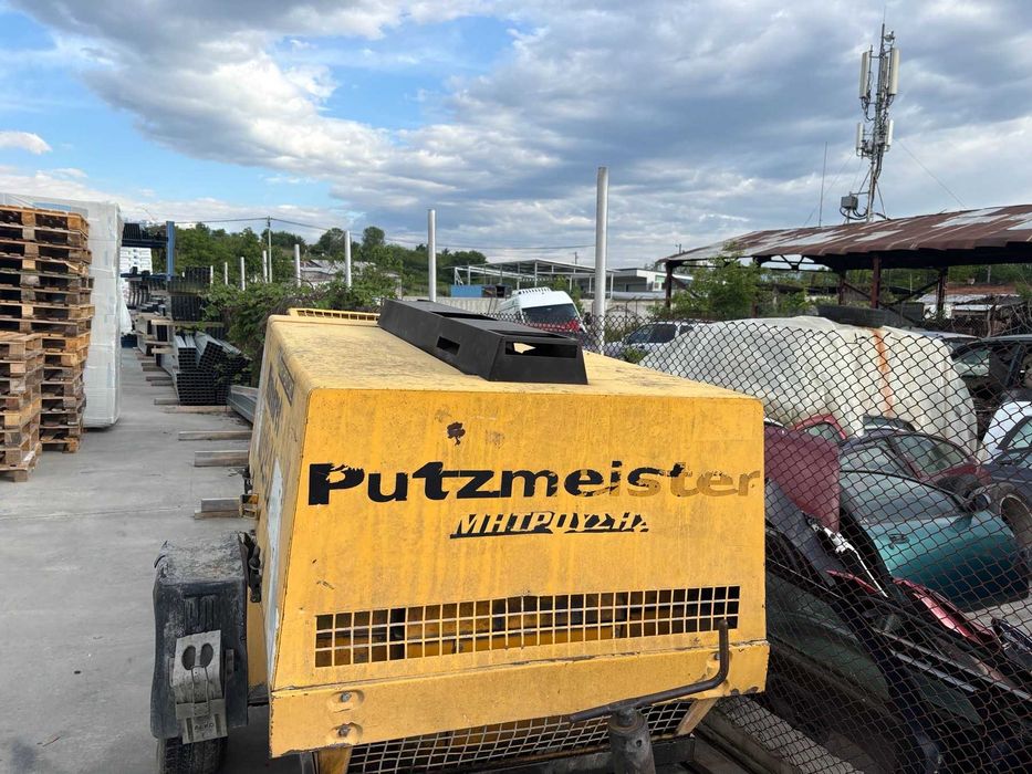 Машина за подова замазка Putzmeister