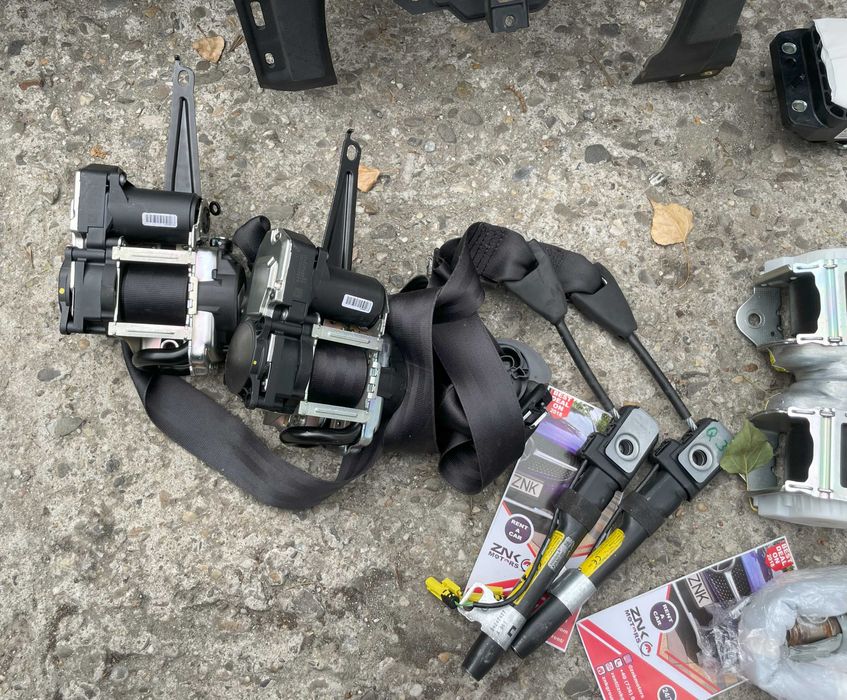 Audi Q3 83A / A3 8Y - airbag volan - kit airbag pasager / set centuri