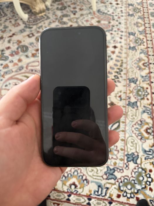 Продам Iphone 15 Pro