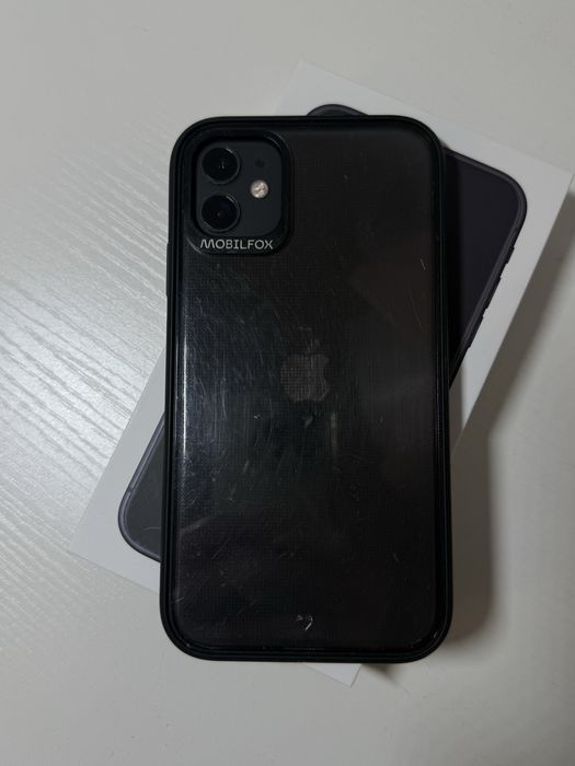 iPhone 11,  64GB