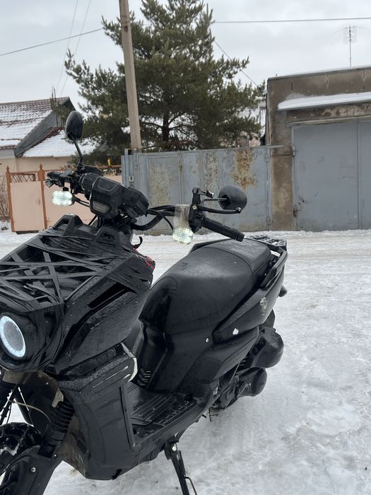 В продаже скутер Tank