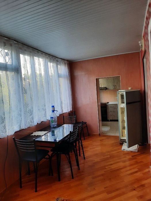 Талаба қизлар учун Чилонзор 8 кварталдан ижарага хонадон. 3 та қиз кк.