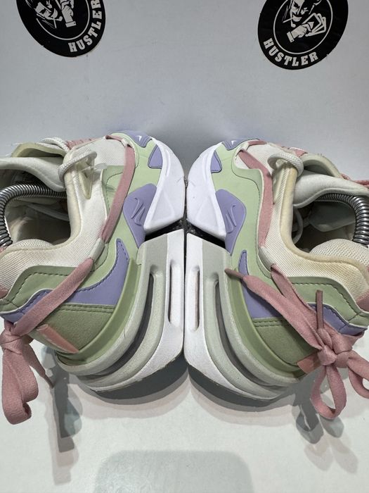 Маратонки NIKE AIR MAX FURYOSA . Номер 38.5