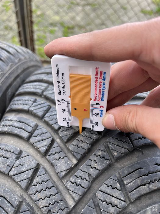 4 броя, зимни гуми Hankook 205/60/16