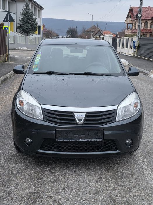 Dacia Sandero 1.6 Benzină  Laureat