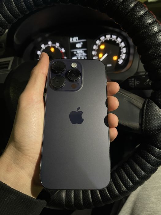 Продам Iphone 14 pro