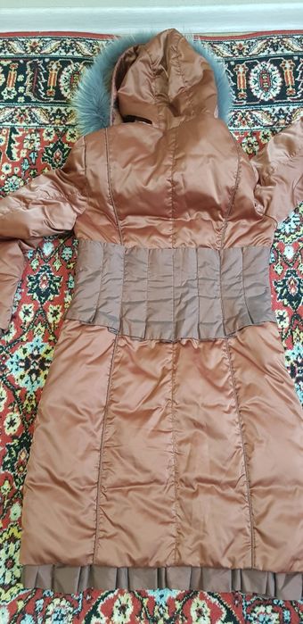 Женский пуховик 46 размера