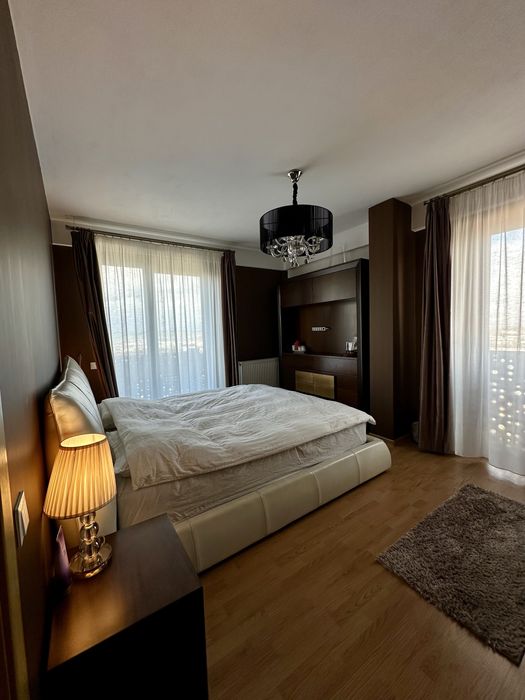 Apartament de lux 90mp, cu vedere panoramica a Clujului de inchiriat