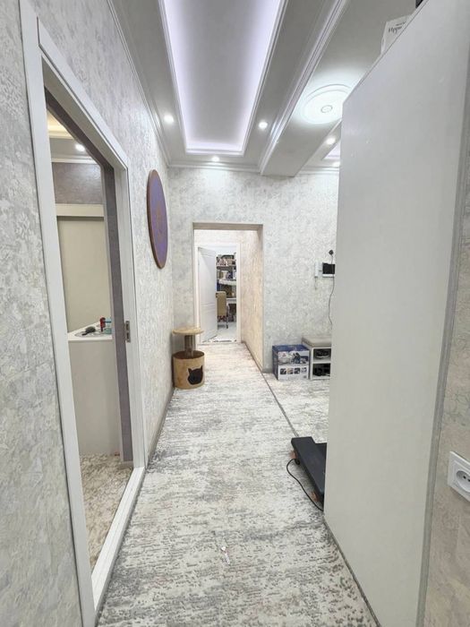 Учтепинский район, 1-этаж новостройка 13-квартал  70 квм