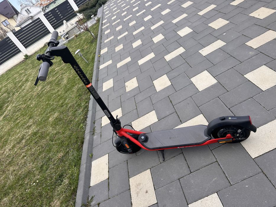 Trotineta electrica ninebot segway d18e