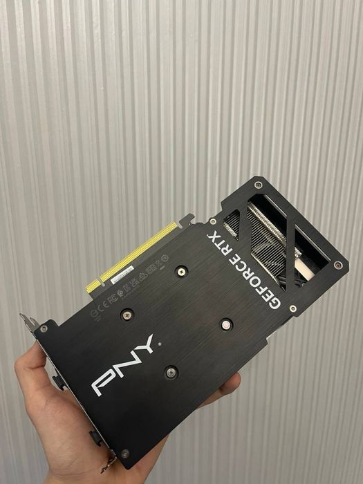 Продам видеокарту rtx 4060