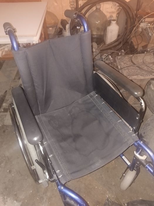 Коляска для инвалидов