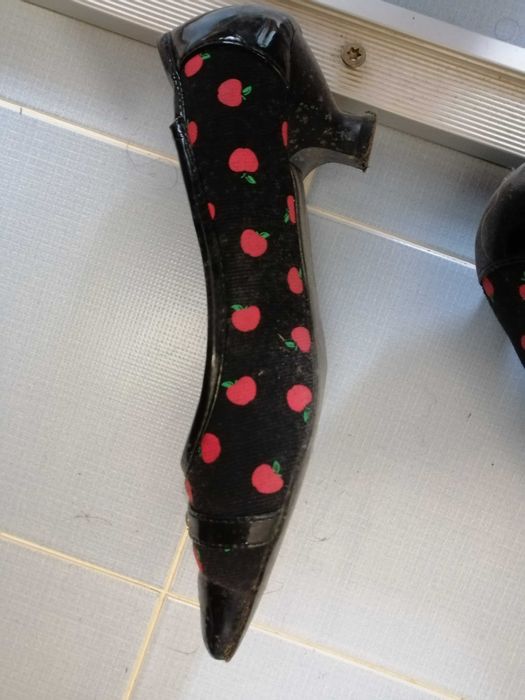 Обувки дамски с токче