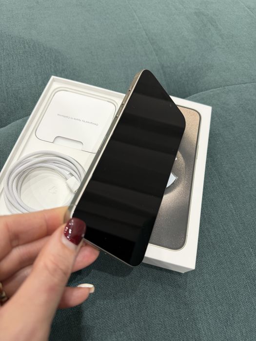 Iphone 15 pro max 256 GB 89% батерия