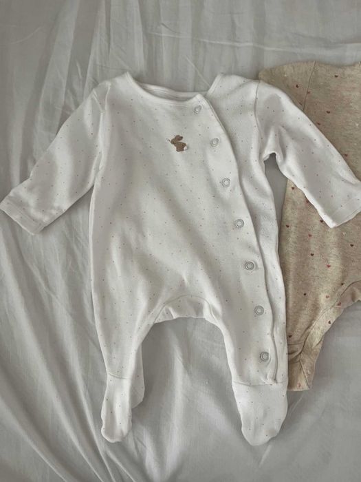 Set 3 pijamale/salopete cu piciorus si protectie manute 54 - 1 luna