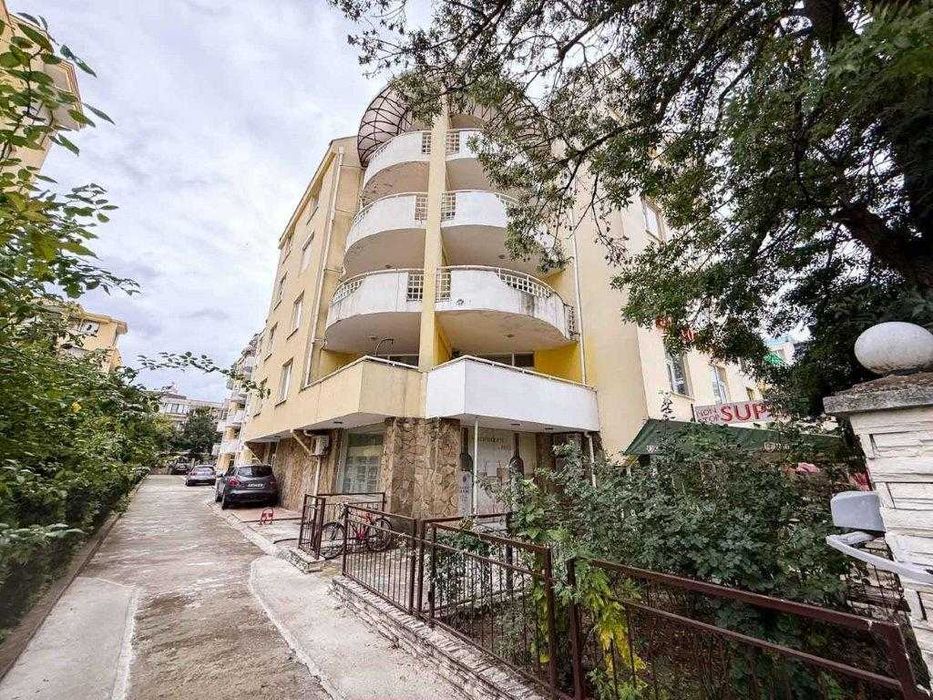 Продава се Двустаен апартамент в к.к. Слънчев бряг - 65 кв.м за 1308 €/кв.м - Снимка #19