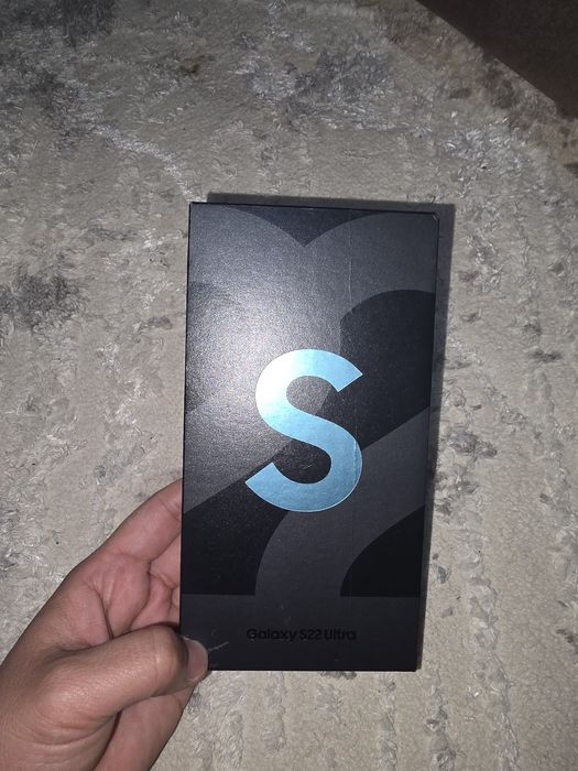 Продам Samsung s22 ultra