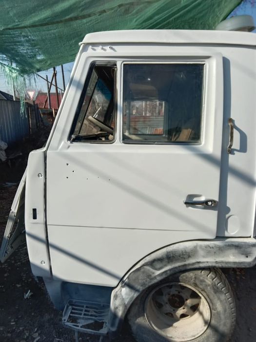 Продам кабину на камаз