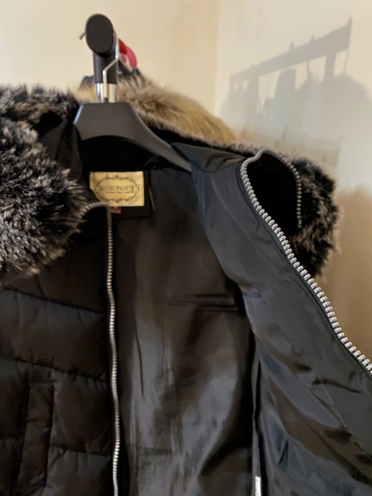 Geaca dama neagra cu blana