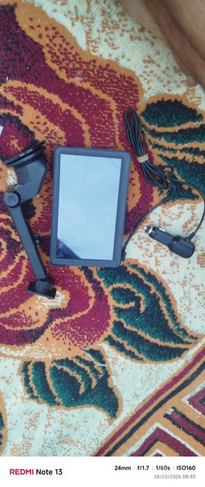 Monitor hamma moshinaga tushadi