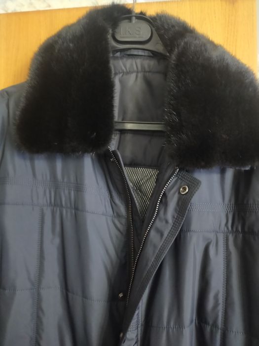 Продам мужскую куртку