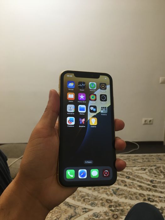 Срочно продам айфон Хр