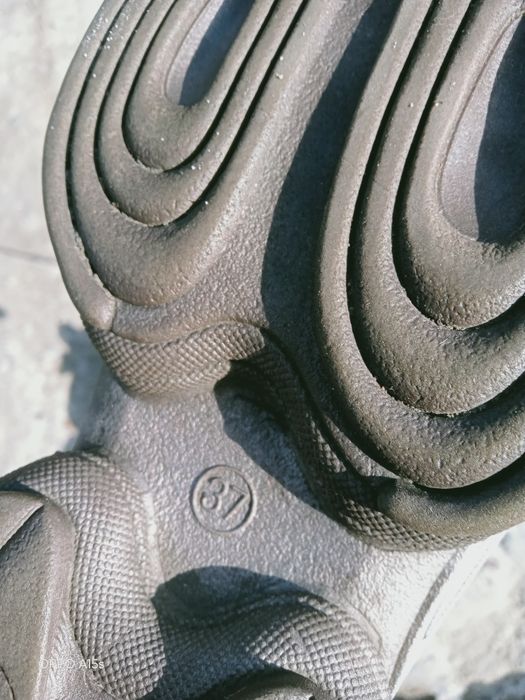 Женская  обувь 37 размер