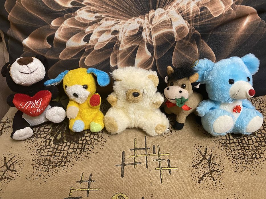 Игрушки разные